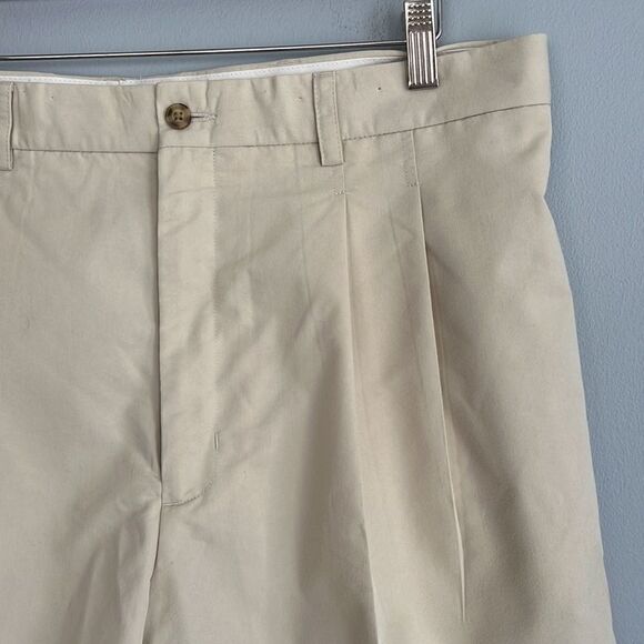 PGA Golf Tour Men’s size 36 tan beige golf shorts - Picture 3 of 12